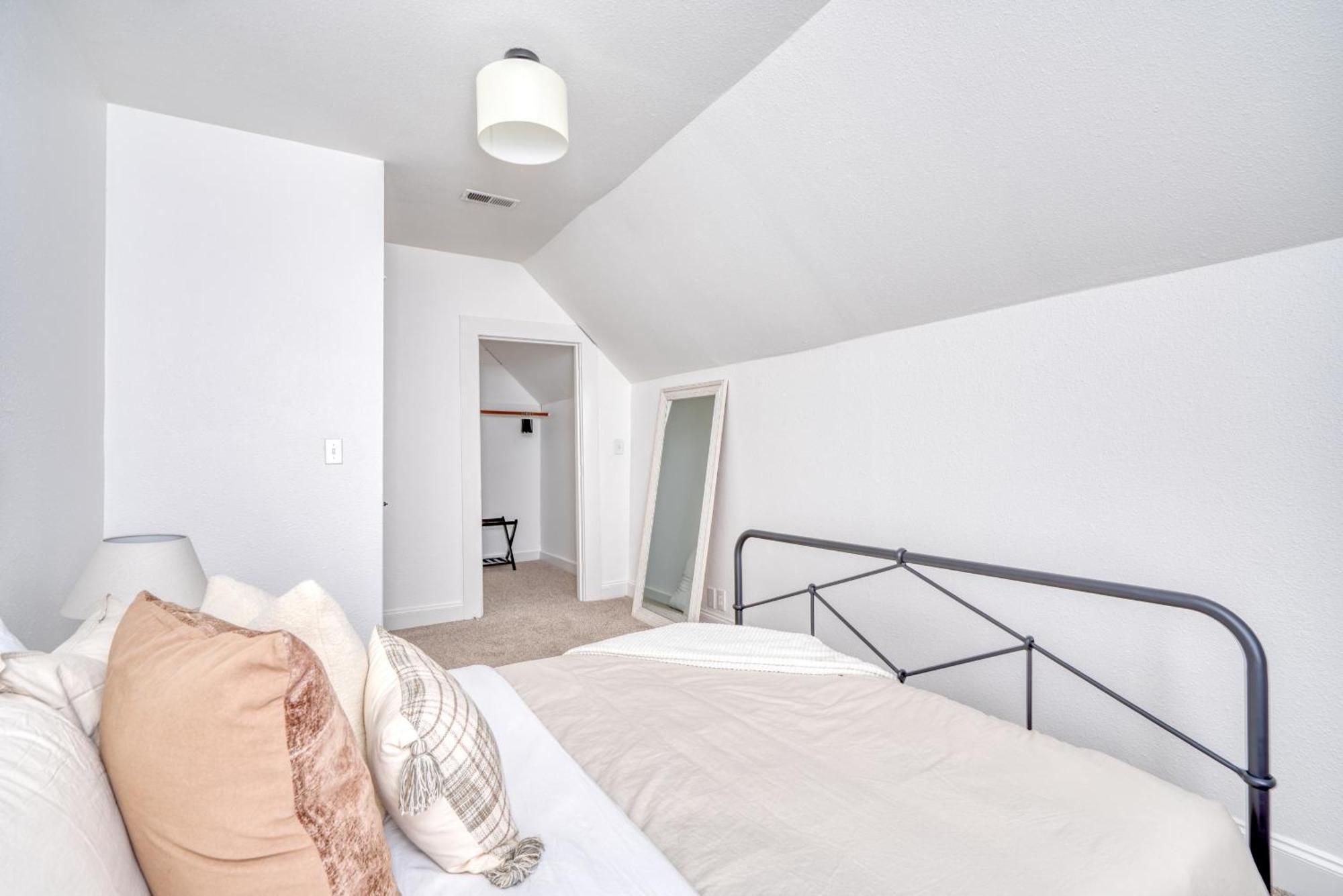 Holiday home - Haven By The Hill - Downtown & Ohsu Proximity! *