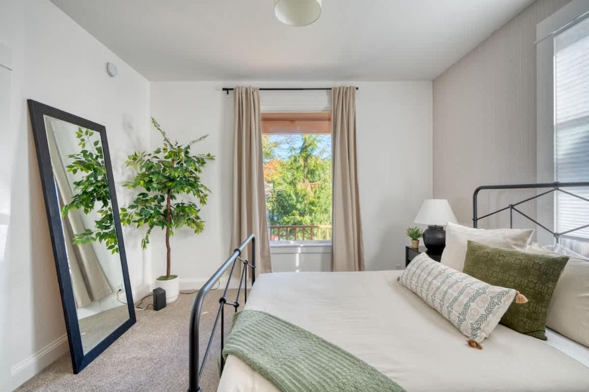 - Haven By The Hill - Downtown & Ohsu Proximity! Portland